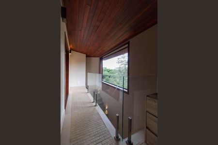 Casa de condomínio para alugar com 348m², 4 quartos e 2 vagas Casa de condomínio para alugar com 348m², 4 quartos e 2 vagasHALL PISO SUPERIOR