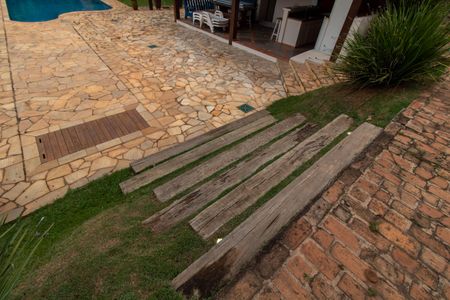 Casa de condomínio para alugar com 348m², 4 quartos e 2 vagas Casa de condomínio para alugar com 348m², 4 quartos e 2 vagas ÁREA EXTERNA