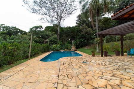 Casa de condomínio para alugar com 348m², 4 quartos e 2 vagas Casa de condomínio para alugar com 348m², 4 quartos e 2 vagas ÁREA EXTERNA PISCINA