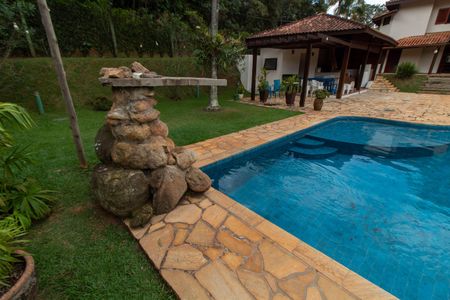 Casa de condomínio para alugar com 348m², 4 quartos e 2 vagas Casa de condomínio para alugar com 348m², 4 quartos e 2 vagas ÁREA EXTERNA PISCINA
