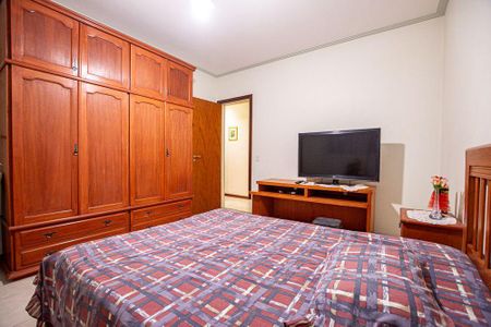 Casa à venda com 4 quartos, 440m² em Vila Progresso, Niterói