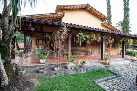 Casa à venda com 440m², 4 quartos e 8 vagas