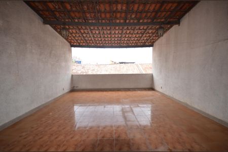 Casa para alugar com 100m², 2 quartos e 1 vagaÁrea de Serviço