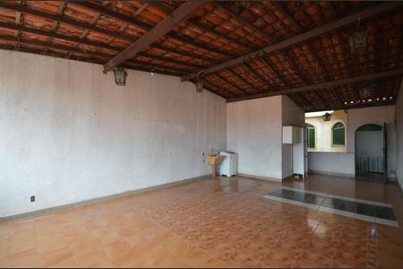 Casa para alugar com 100m², 2 quartos e 1 vagaÁrea de Serviço