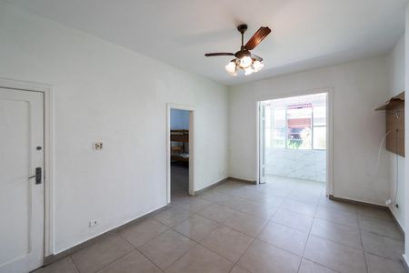 Apartamento para alugar com 86m², 2 quartos e 1 vagaSala