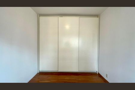 Apartamento à venda com 49m², 1 quarto e 1 vaga Apartamento à venda com 49m², 1 quarto e 1 vagaQuarto