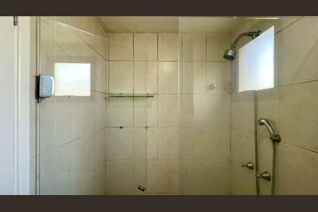 Apartamento à venda com 49m², 1 quarto e 1 vaga Apartamento à venda com 49m², 1 quarto e 1 vagaBanheiro