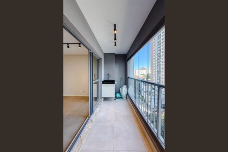 Varanda de kitnet/studio para alugar com 1 quarto, 36m² em Vila Mariana, São Paulo