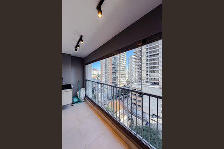 Studio para alugar com 36m², 1 quarto e sem vaga Studio para alugar com 36m², 1 quarto e sem vagaVaranda