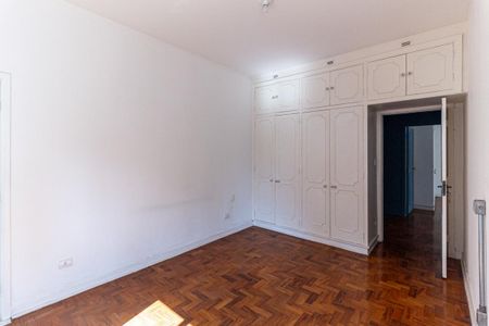 Apartamento à venda com 204m², 3 quartos e 1 vagaQuarto da Suíte