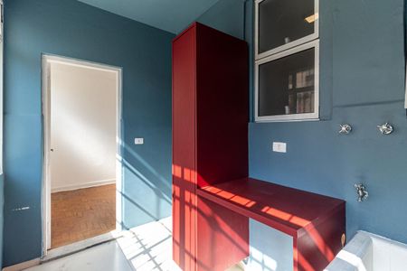 Apartamento à venda com 204m², 3 quartos e 1 vagaÁrea de Serviço