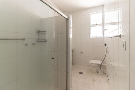 Apartamento à venda com 204m², 3 quartos e 1 vagaBanheiro 1