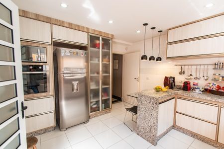 Casa à venda com 170m², 3 quartos e 4 vagasCozinha