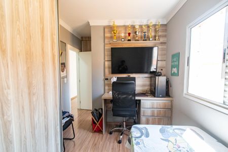 Casa à venda com 170m², 3 quartos e 4 vagasSuíte 2