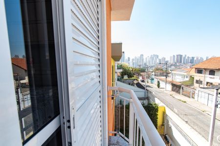 Casa à venda com 170m², 3 quartos e 4 vagasSacada da suíte 3