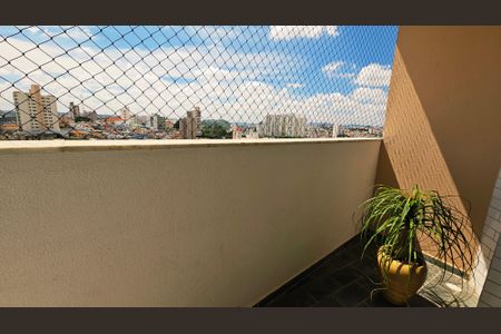 Vista da Sala de apartamento para alugar com 3 quartos, 107m² em Centro, Jundiaí
