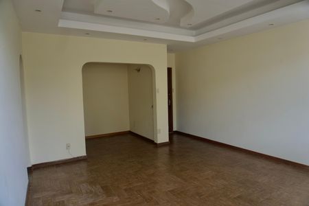 Sala de apartamento para alugar com 3 quartos, 87m² em Calafate, Belo Horizonte