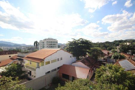 Casa de condomínio para alugar com 249m², 3 quartos e 3 vagasTerraço - Vista