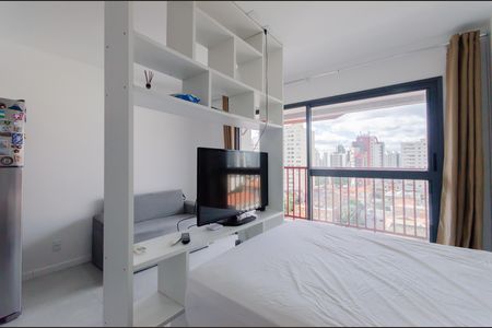 Studio à venda com 27m², 1 quarto e sem vaga Studio à venda com 27m², 1 quarto e sem vagaSala/Quarto