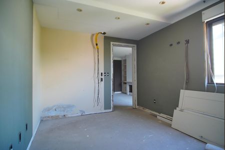 Quarto de apartamento à venda com 1 quarto, 61m² em Jardim Itu, Porto Alegre