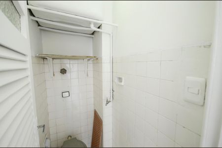 Apartamento à venda com 68m², 2 quartos e 1 vagaBanheiro de Serviço