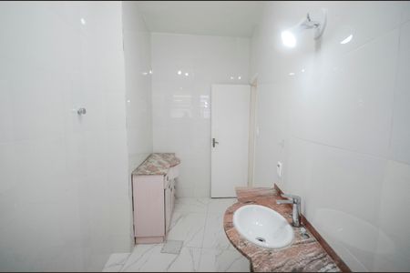 Apartamento à venda com 68m², 2 quartos e 1 vagaBanheiro