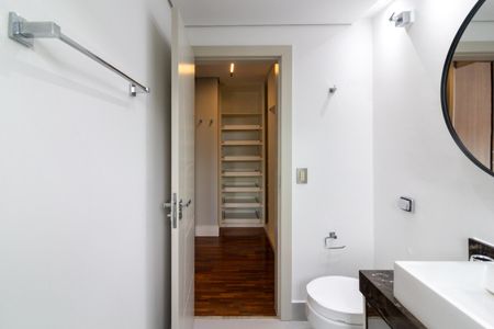 Casa para alugar com 180m², 3 quartos e 2 vagasBanheiro Suíte 2