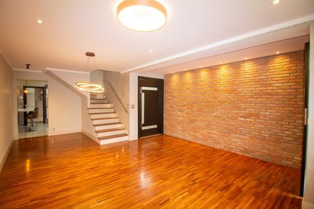Sala  de casa para alugar com 2 quartos, 180m² em Campo Belo, São Paulo