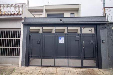 Fachada da Casa de casa para alugar com 2 quartos, 180m² em Campo Belo, São Paulo