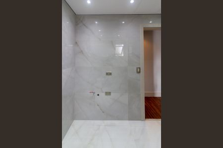 Casa para alugar com 180m², 3 quartos e 2 vagasBanheiro Social