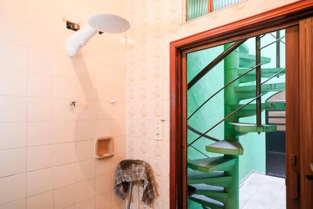 Casa à venda com 506m², 3 quartos e 4 vagasBanheiro de serviço