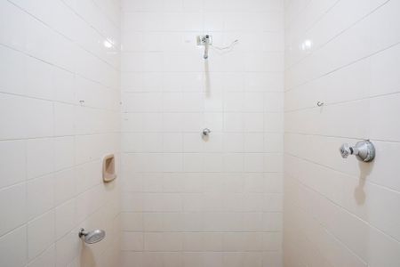 Casa à venda com 506m², 3 quartos e 4 vagasBanheiro da Suíte 2