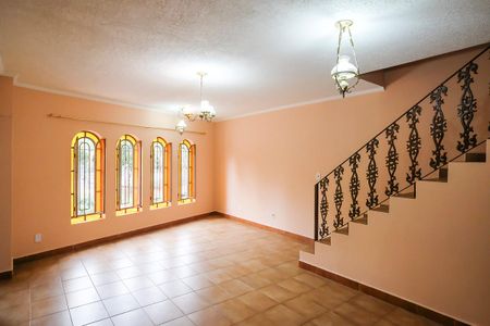 Sala de casa para alugar com 3 quartos, 506m² em Santa Maria, São Caetano do Sul