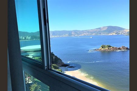 Apartamento à venda com 4 quartos, 215m² em Boa Viagem, Niterói