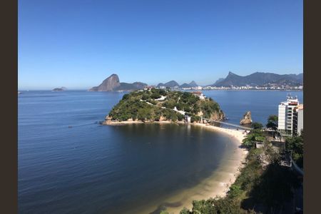 Apartamento à venda com 4 quartos, 215m² em Boa Viagem, Niterói