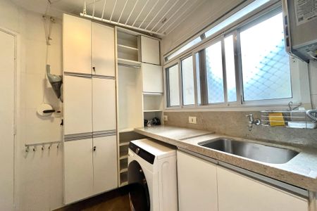 Apartamento para alugar com 93m², 3 quartos e 2 vagas Apartamento para alugar com 93m², 3 quartos e 2 vagasÁrea de Serviço