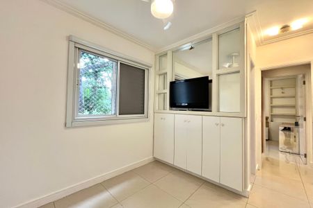 Apartamento para alugar com 93m², 3 quartos e 2 vagas Apartamento para alugar com 93m², 3 quartos e 2 vagasSuíte