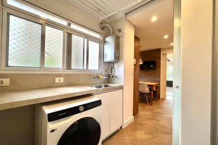 Apartamento para alugar com 93m², 3 quartos e 2 vagas Apartamento para alugar com 93m², 3 quartos e 2 vagasÁrea de Serviço