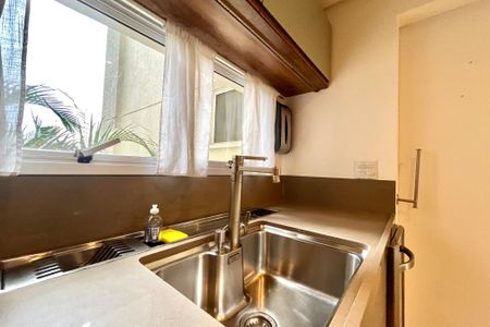 Apartamento para alugar com 93m², 3 quartos e 2 vagas Apartamento para alugar com 93m², 3 quartos e 2 vagasCozinha