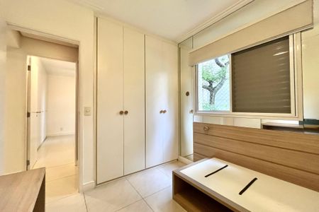 Apartamento para alugar com 93m², 3 quartos e 2 vagas Apartamento para alugar com 93m², 3 quartos e 2 vagasQuarto 1