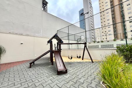 Apartamento para alugar com 93m², 3 quartos e 2 vagas Apartamento para alugar com 93m², 3 quartos e 2 vagasÁrea comum - Playground