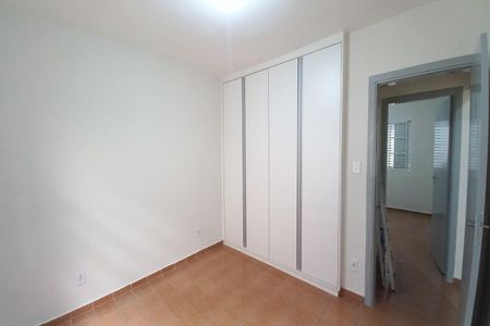 Quarto 1 de casa à venda com 3 quartos, 250m² em Jardim dos Oliveiras, Campinas
