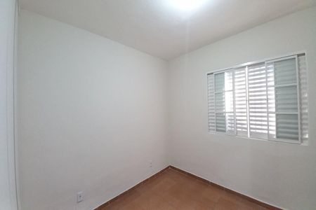 Quarto 2  de casa à venda com 3 quartos, 250m² em Jardim dos Oliveiras, Campinas