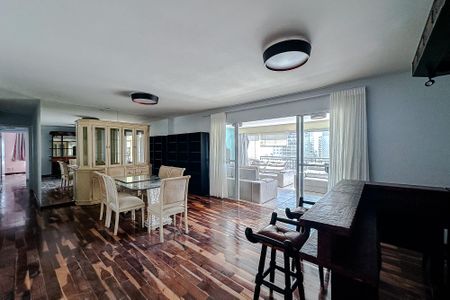 Sala de apartamento para alugar com 4 quartos, 210m² em Vila Prudente, São Paulo