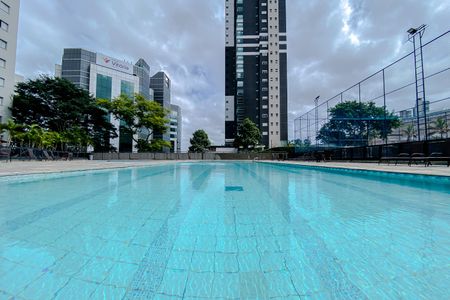 Apartamento à venda com 63m², 2 quartos e 1 vagaÁrea comum - Piscina