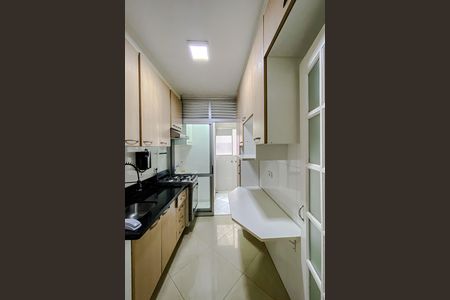 Apartamento à venda com 63m², 2 quartos e 1 vaga Apartamento à venda com 63m², 2 quartos e 1 vagaCozinha