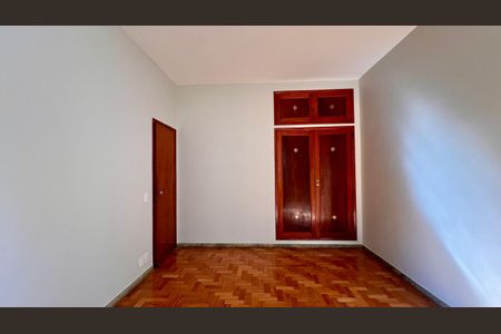 Apartamento à venda com 120m², 4 quartos e 1 vagaSuíte 