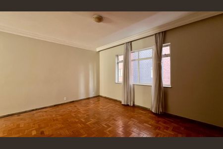 Apartamento à venda com 120m², 4 quartos e 1 vagaSala