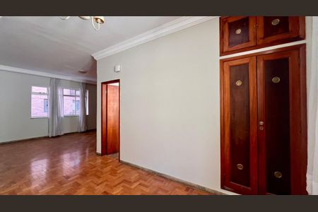 Apartamento à venda com 120m², 4 quartos e 1 vagaSala