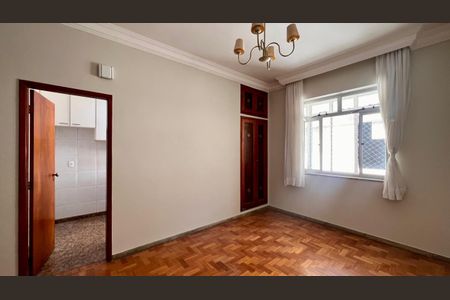 Apartamento à venda com 120m², 4 quartos e 1 vagaSala